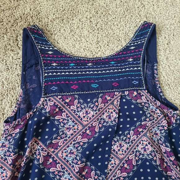 Split Back Tank - Picture 11 of 15